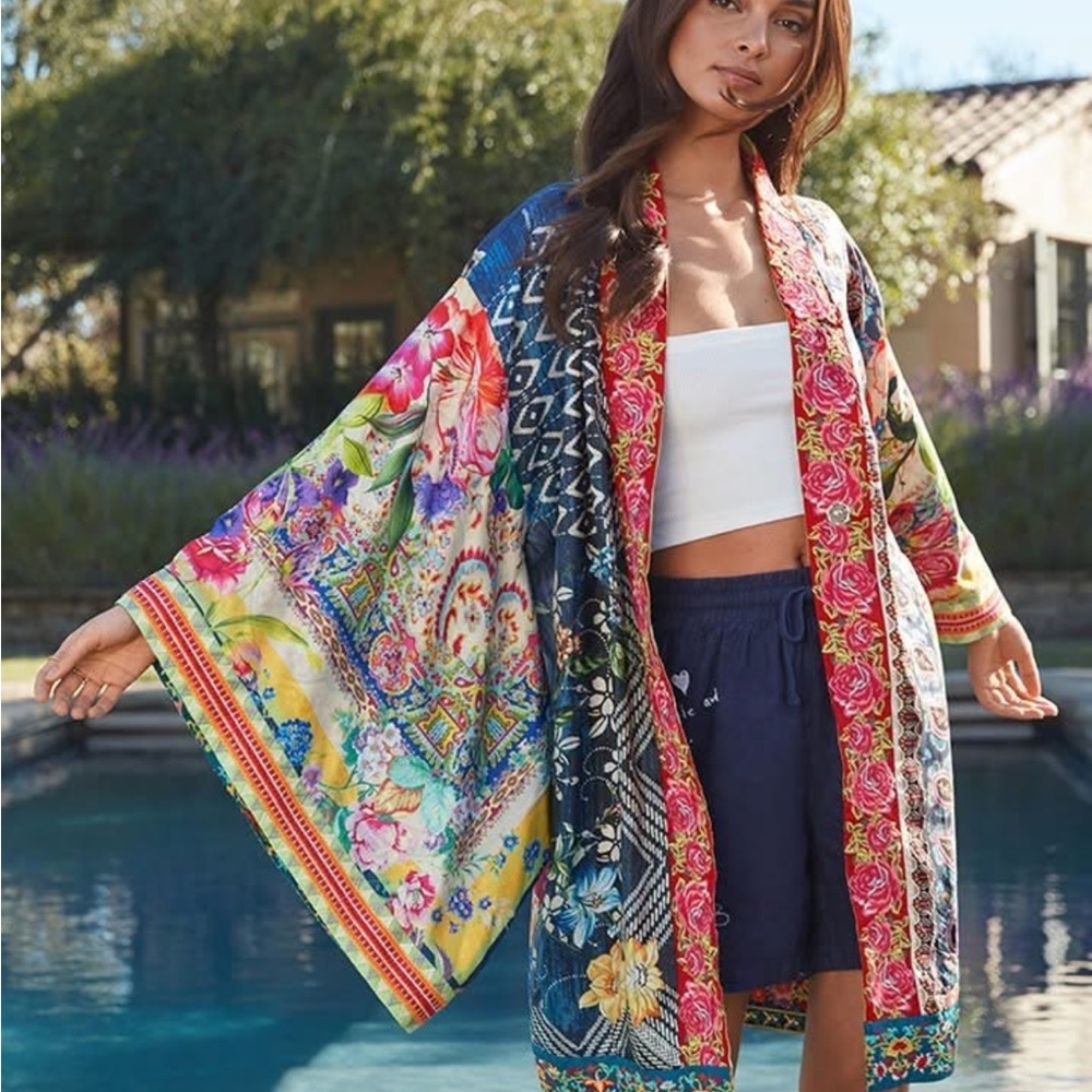 Johnny Was ONE- OF- A - KIND short KIMONO